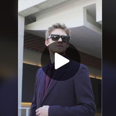 Joe Alwyn dazzled in Venice for #Gucci, turning heads and hearts! Don’t miss the stunning moments captured on #TikTok that left fans in awe! ✨👗🎥