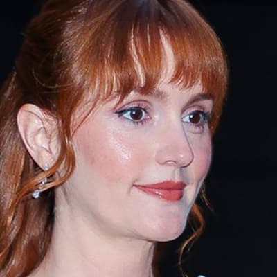 Leighton Meester stuns in a whimsical jellyfish dress, proving summer style can be both fun and fashionable! Dive into her latest look that’s making waves in the fashion world!