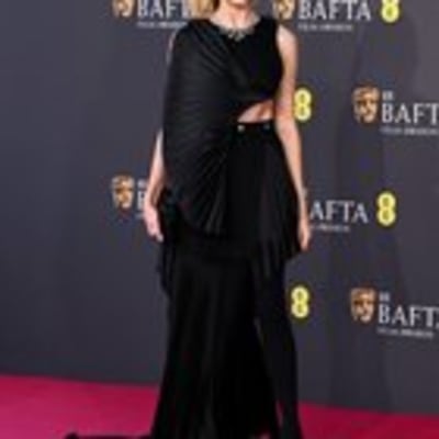 Kelly Rutherford stunned in a custom Robert Wun gown at the 2025 EE BAFTA Film Awards! Discover how this fashion icon turned heads and stole the spotlight on the red carpet!