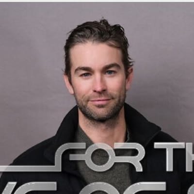 Chace Crawford steals the spotlight at the Manchester Sci-Fi Convention! Fans can't get enough of his charm and insider stories from "The Boys." Don't miss the electrifying moments! ⭐️ #ChaceCrawford #TheBoys