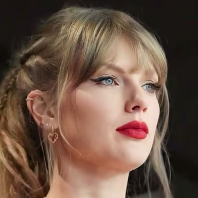 🎤 Did Joe Alwyn just hint at a breakup with a sly comment? Fans are buzzing over his latest viral video! Don't miss the drama unfolding! #TaylorSwift #JoeAlwyn