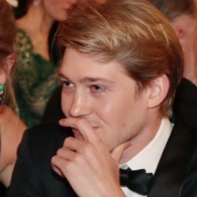 Taylor Swift and Joe Alwyn Call It Quits: A New Chapter Begins