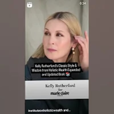 Dive into the chic world of Kelly Rutherford as she graces the cover of Marie Claire Greece! Her effortless style and holistic wealth lifestyle shine through, inspiring us all to embrace elegance and mindfulness. Don't miss this captivating read!