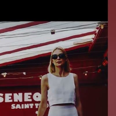 Catch a glimpse of Kelly Rutherford like never before! This stunning edit will leave you wanting more — vibrant moments and captivating visuals await! Don't miss out!