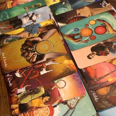 Is there still a spark between Taylor Swift and Joe Alwyn? Discover what the tarot reveals in this tantalizing reading that might just unveil their hidden feelings!